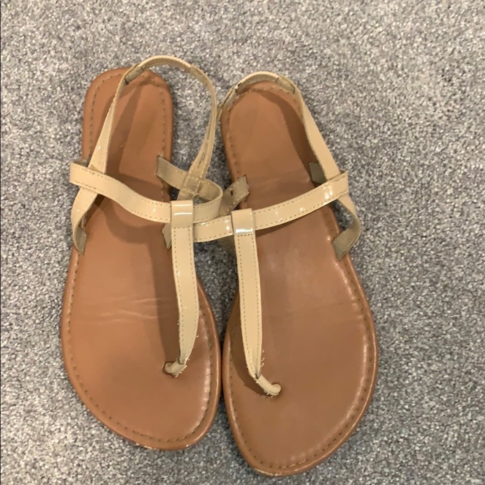 Neutral tone sandals!!
